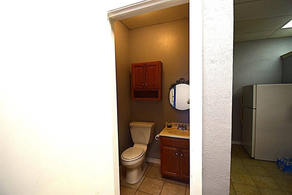 1001 E Cedar Creek Parkway, Seven Points, TX 75143 1001 E Cedar Creek Parkway, Seven Points, TX 75143