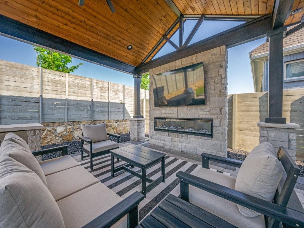 2001 Tremont Drive, Argyle, TX 76226 2001 Tremont Drive, Argyle, TX 76226