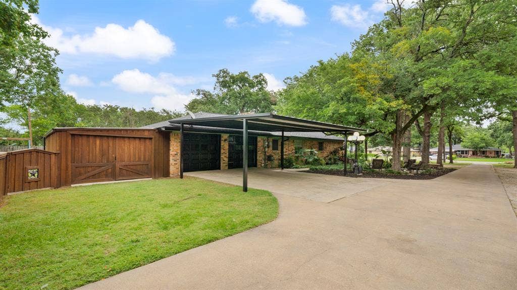 313 Shadywood Lane, Seagoville, TX 75159 313 Shadywood Lane, Seagoville, TX 75159