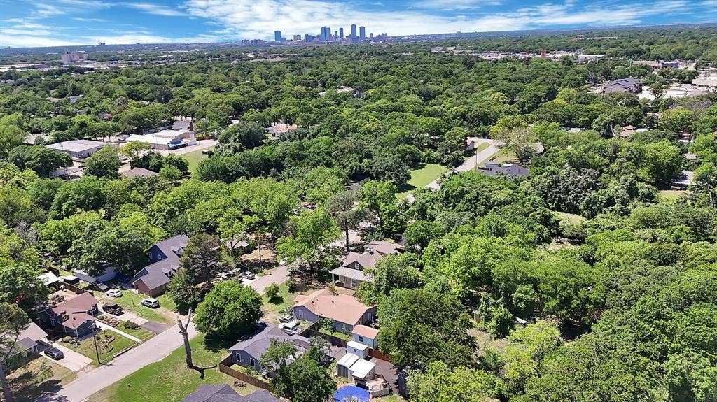 4713 Bernice Street, Haltom City, TX 76117 4713 Bernice Street, Haltom City, TX 76117