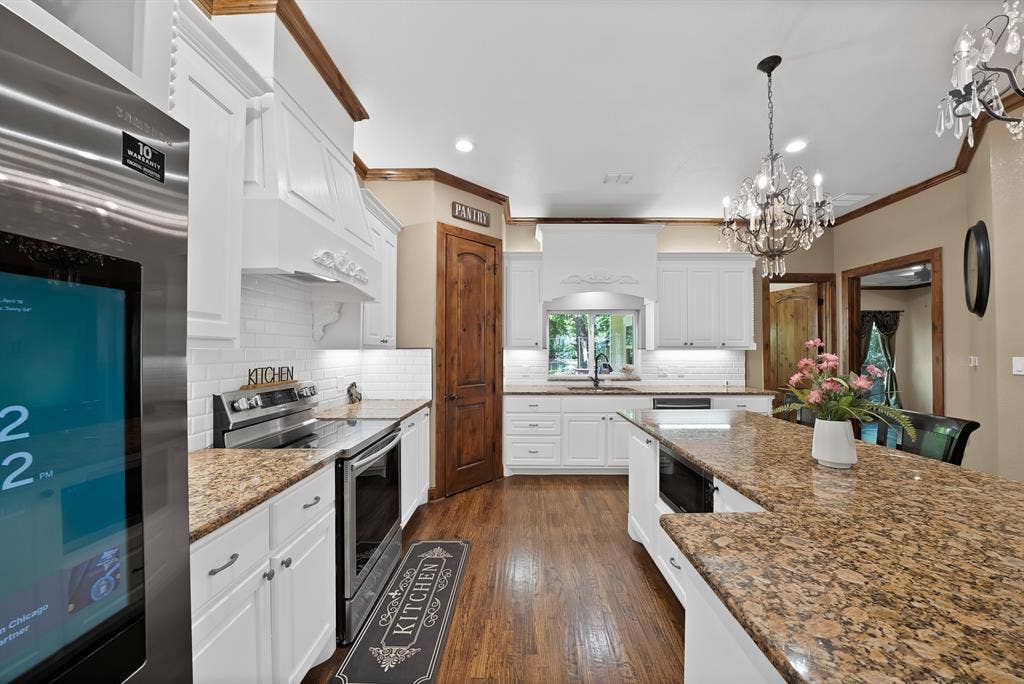 4713 Bernice Street, Haltom City, TX 76117 4713 Bernice Street, Haltom City, TX 76117