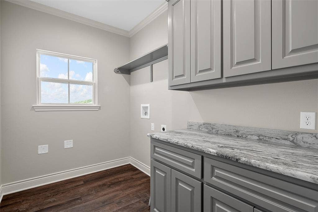 173 Willow Branch Road, McGregor, TX 76657