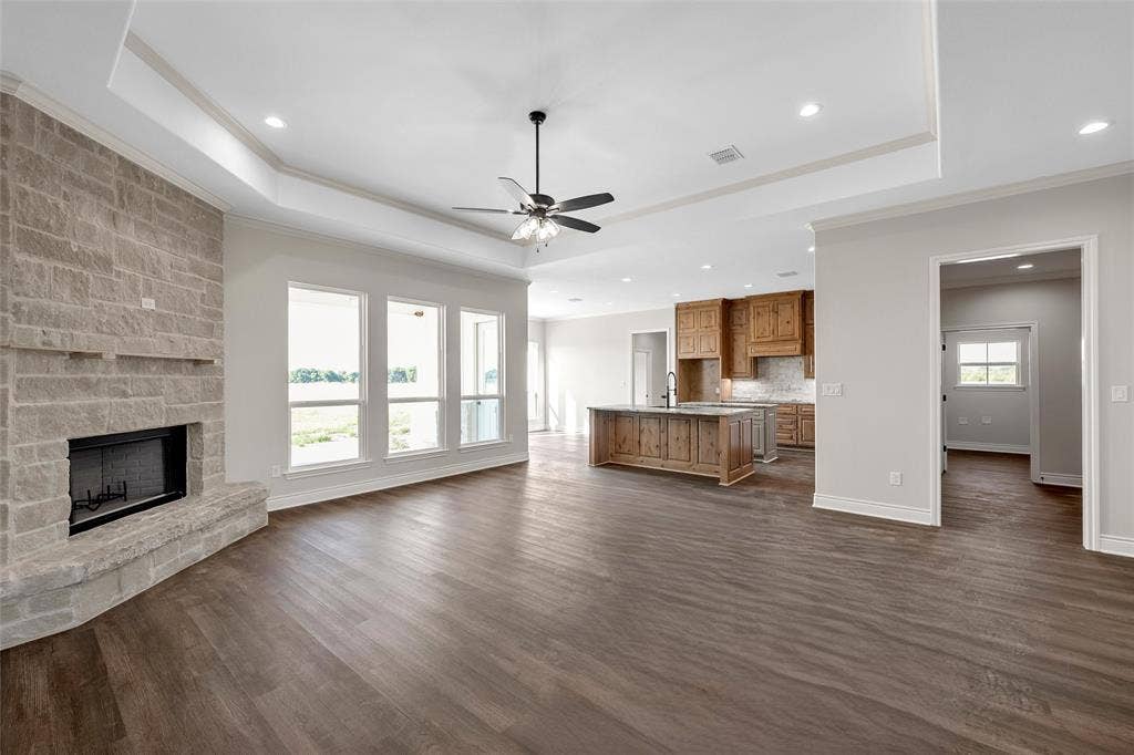 173 Willow Branch Road, McGregor, TX 76657