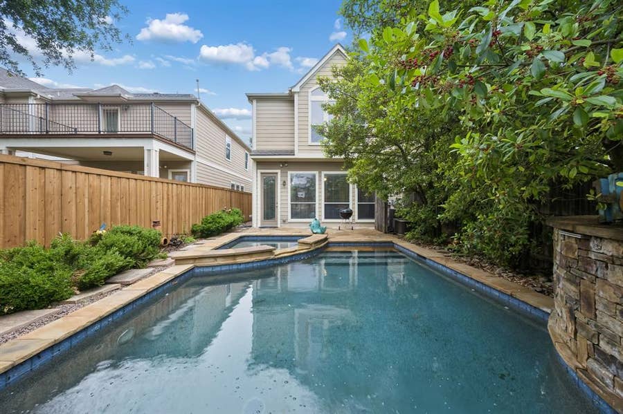 Property photo for 4415 W University Boulevard, Dallas, TX