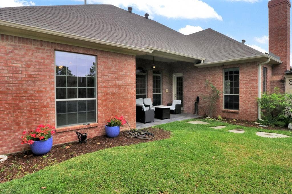 2222 Kennebunk Lane, Tyler, TX 75703 2222 Kennebunk Lane, Tyler, TX 75703