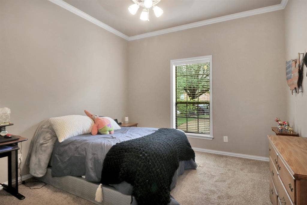 2222 Kennebunk Lane, Tyler, TX 75703 2222 Kennebunk Lane, Tyler, TX 75703