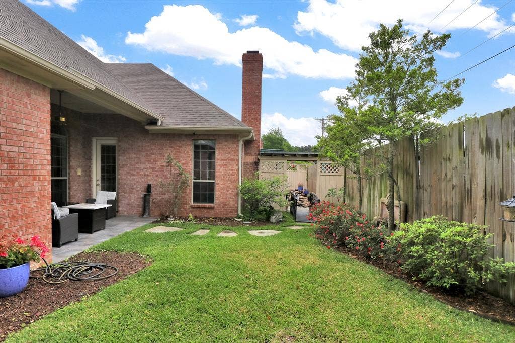 2222 Kennebunk Lane, Tyler, TX 75703 2222 Kennebunk Lane, Tyler, TX 75703