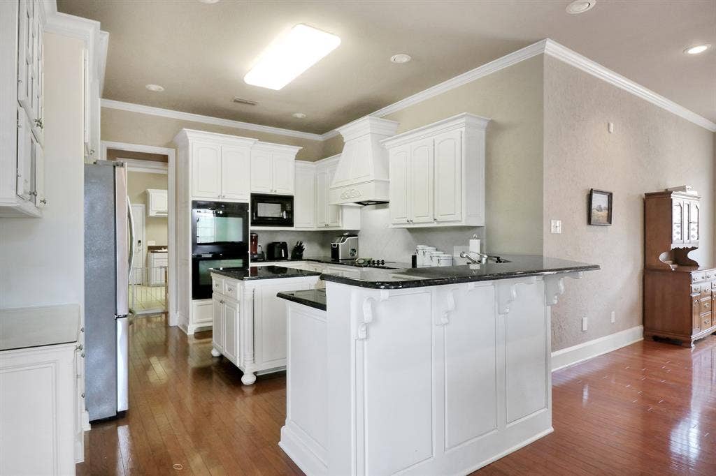 2222 Kennebunk Lane, Tyler, TX 75703 2222 Kennebunk Lane, Tyler, TX 75703