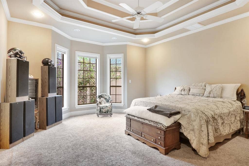 2222 Kennebunk Lane, Tyler, TX 75703 2222 Kennebunk Lane, Tyler, TX 75703