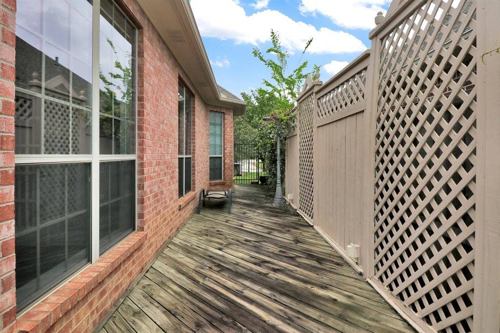 2222 Kennebunk Lane, Tyler, TX 75703 2222 Kennebunk Lane, Tyler, TX 75703