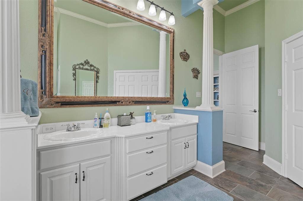 238 E Saint Andrews Drive, Mabank, TX 75156 238 E Saint Andrews Drive, Mabank, TX 75156
