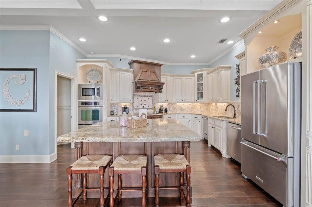 238 E Saint Andrews Drive, Mabank, TX 75156 238 E Saint Andrews Drive, Mabank, TX 75156