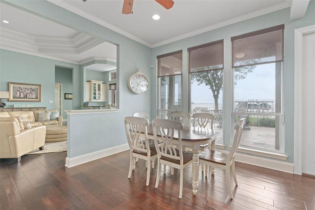 238 E Saint Andrews Drive, Mabank, TX 75156 238 E Saint Andrews Drive, Mabank, TX 75156