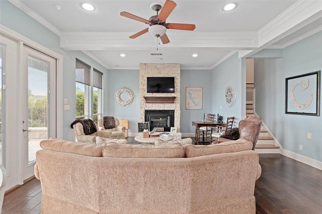 238 E Saint Andrews Drive, Mabank, TX 75156 238 E Saint Andrews Drive, Mabank, TX 75156