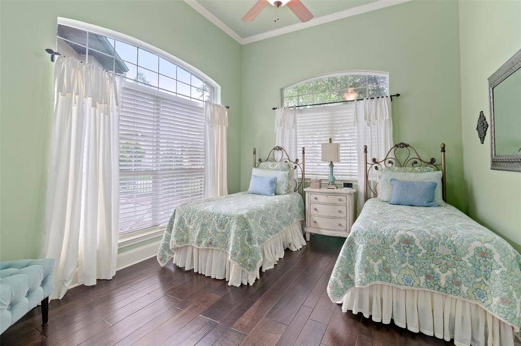 238 E Saint Andrews Drive, Mabank, TX 75156 238 E Saint Andrews Drive, Mabank, TX 75156