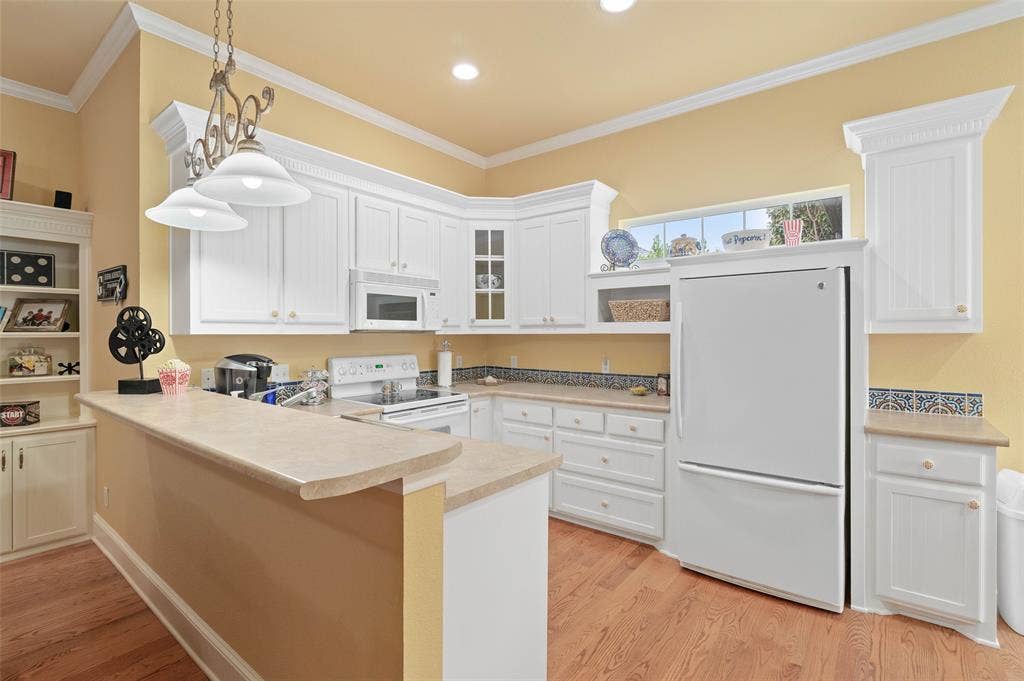 238 E Saint Andrews Drive, Mabank, TX 75156 238 E Saint Andrews Drive, Mabank, TX 75156