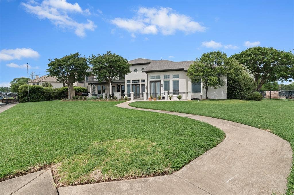 238 E Saint Andrews Drive, Mabank, TX 75156 238 E Saint Andrews Drive, Mabank, TX 75156