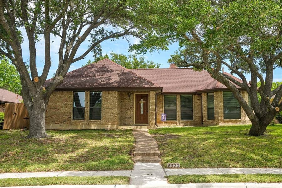 Property photo for 6320 Leasa Court, Sachse, TX