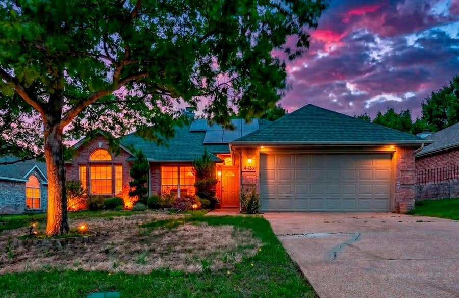 Property photo for 8423 Creekbluff Drive, Dallas, TX