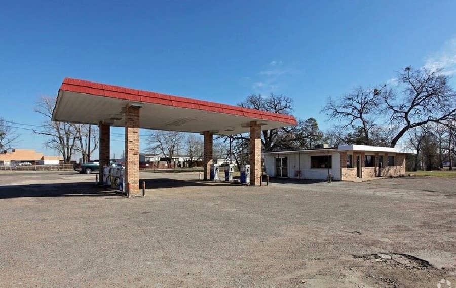Property photo for 620 W Mason Street, Mabank, TX