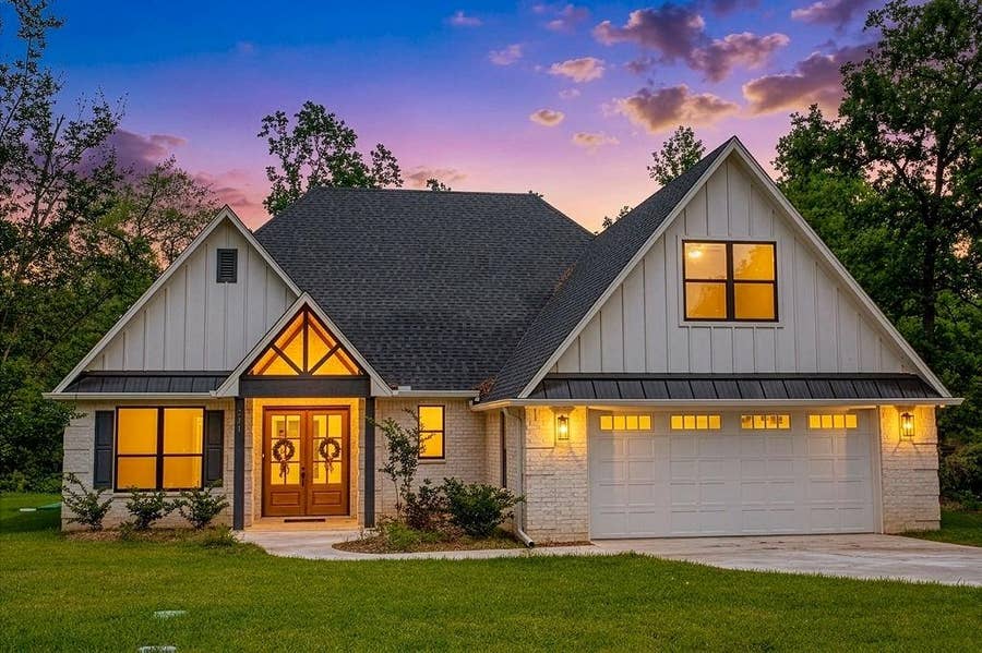 Property photo for 221 Brookside Drive, Hideaway, TX