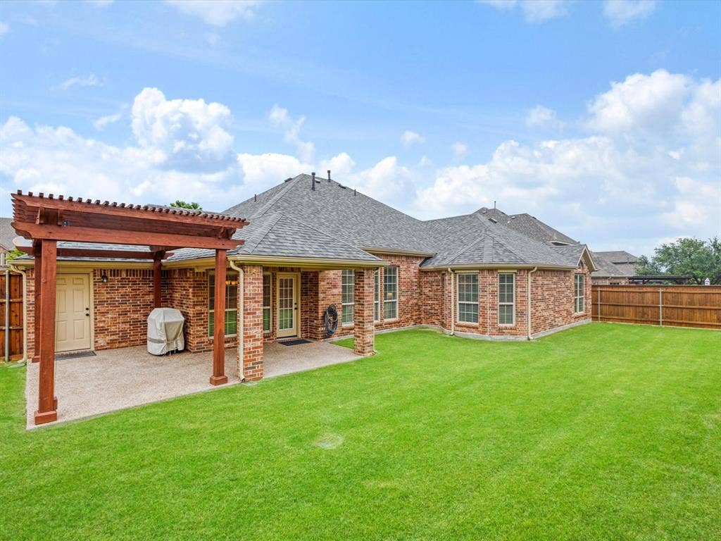 2300 Nocona Drive, Prosper, TX 75078 2300 Nocona Drive, Prosper, TX 75078