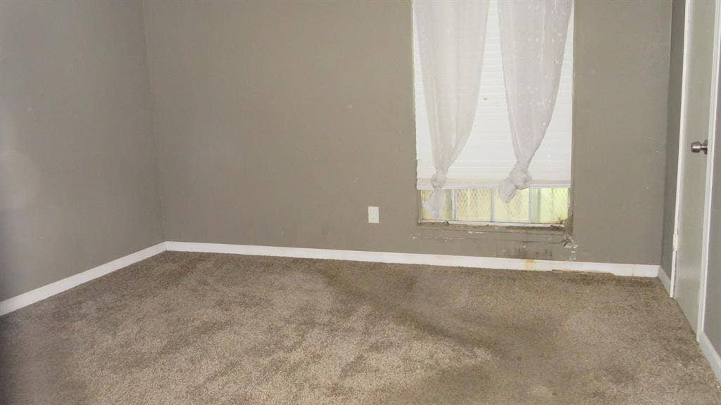 6525 Palm Island Street, Dallas, TX 75241 6525 Palm Island Street, Dallas, TX 75241