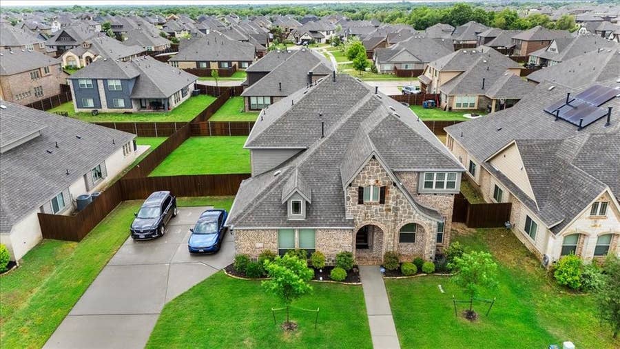 Property photo for 1224 Crawford Drive, DeSoto, TX