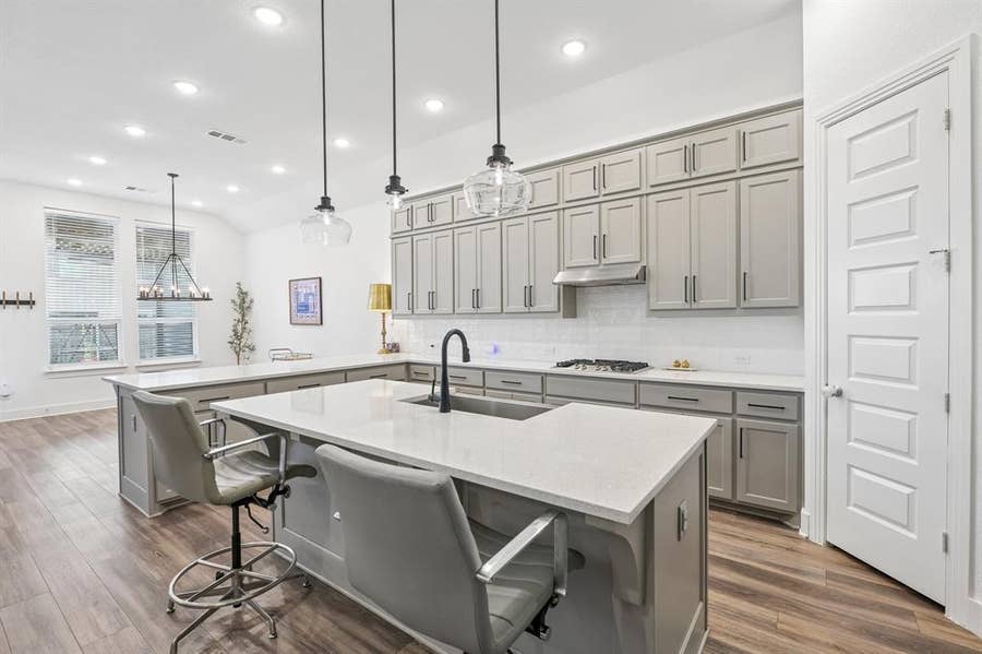 Property photo for 449 Country Meadows Boulevard, Waxahachie, TX