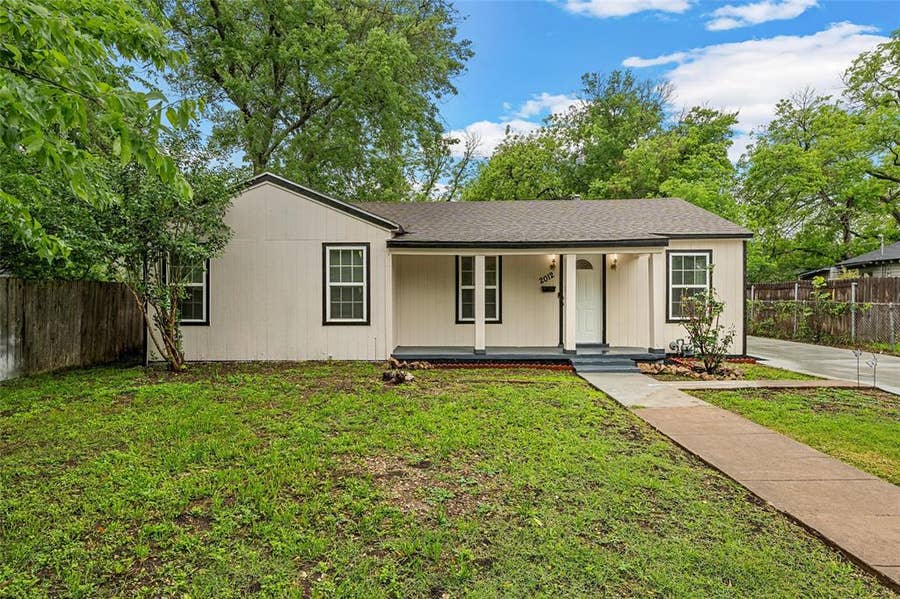 Property photo for 2012 N 39th Street, Waco, TX