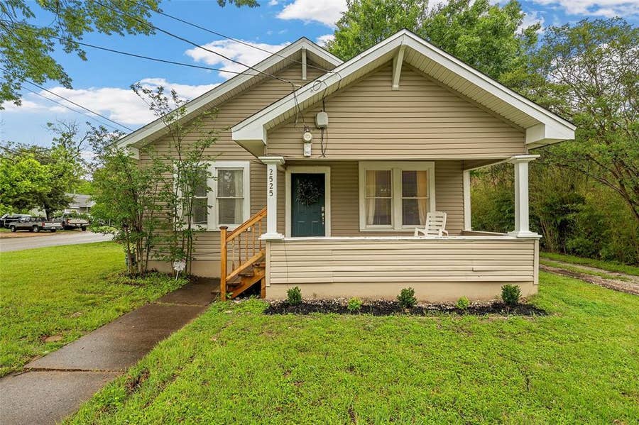 Property photo for 2525 Edna Avenue, Waco, TX