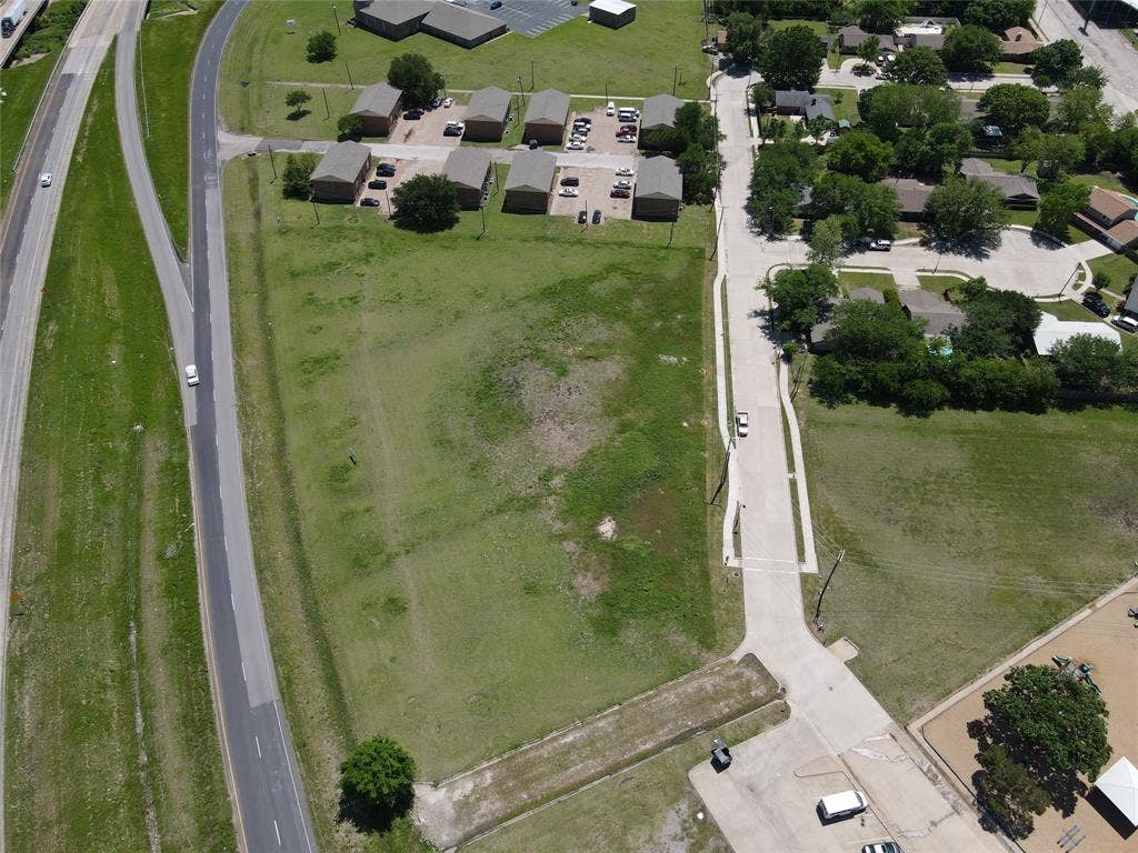 601 W US- 287 ByPass, Waxahachie, TX 75165
