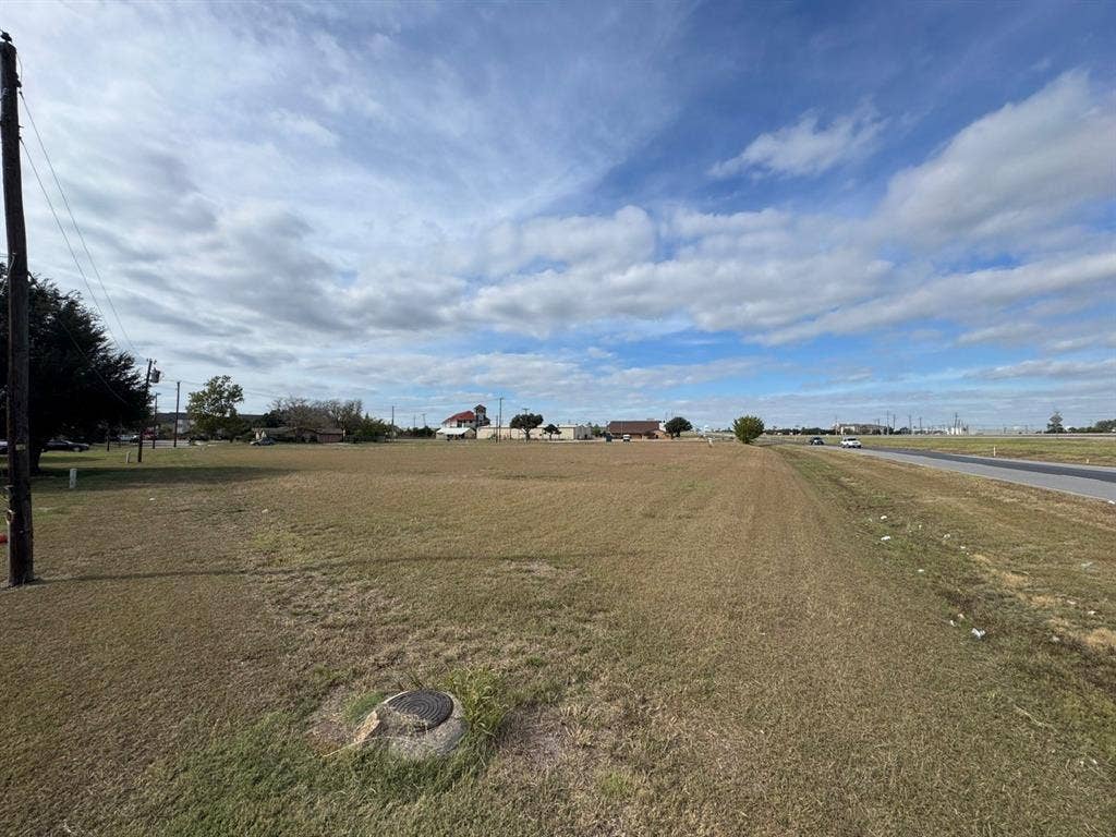 601 W US- 287 ByPass, Waxahachie, TX 75165