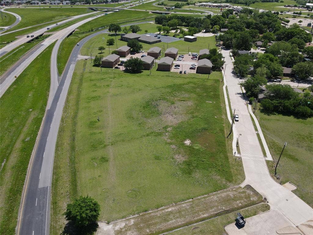 601 W US- 287 ByPass, Waxahachie, TX 75165