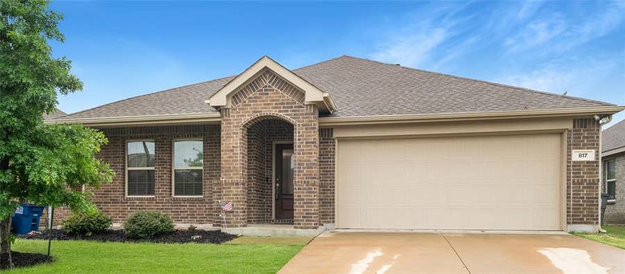 Property photo for 817 Spruce Lane, Princeton, TX