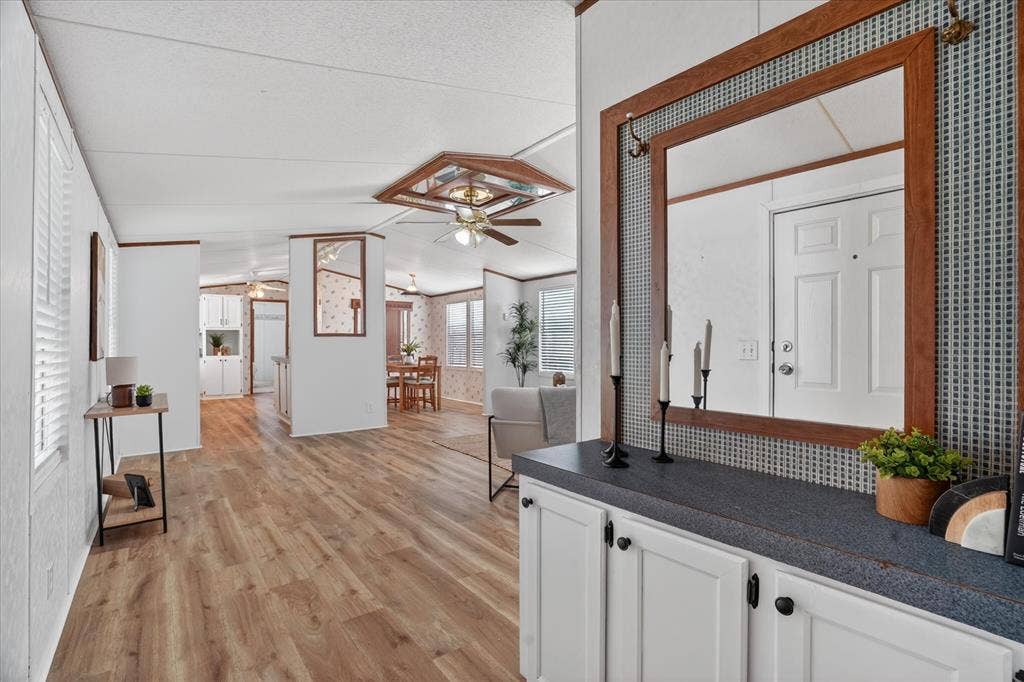4434 Wildwood Circle, Granbury, TX 76049 4434 Wildwood Circle, Granbury, TX 76049