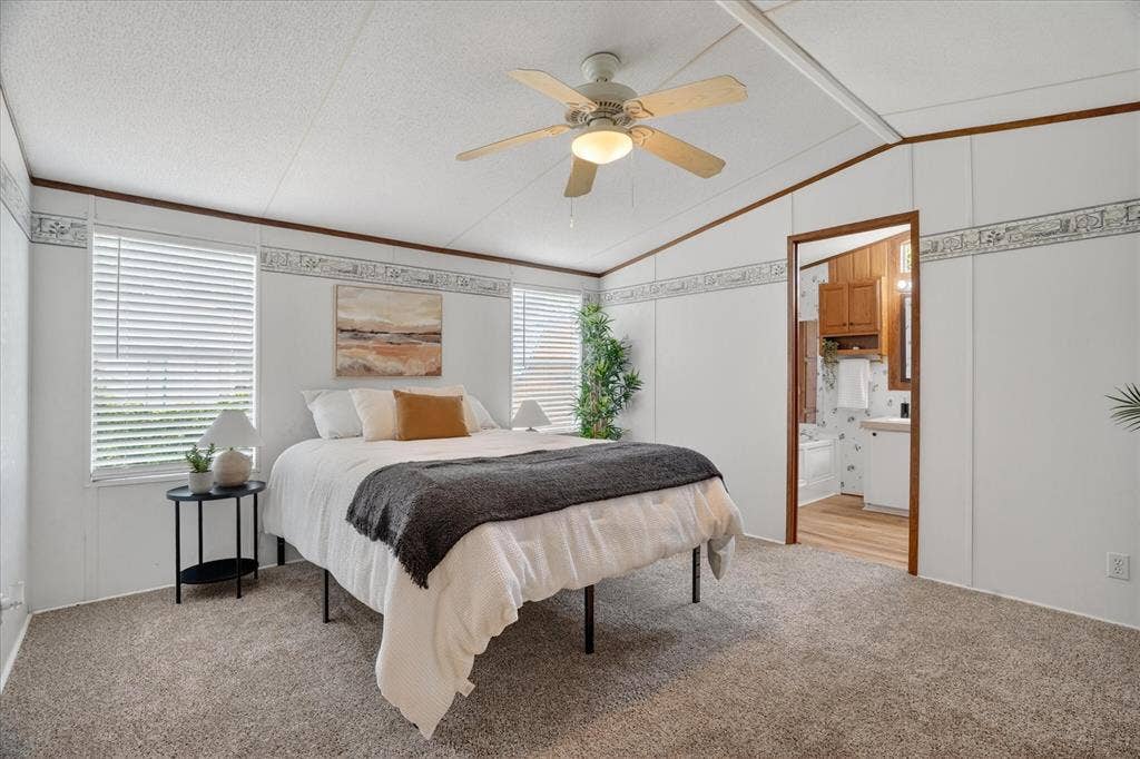 4434 Wildwood Circle, Granbury, TX 76049 4434 Wildwood Circle, Granbury, TX 76049