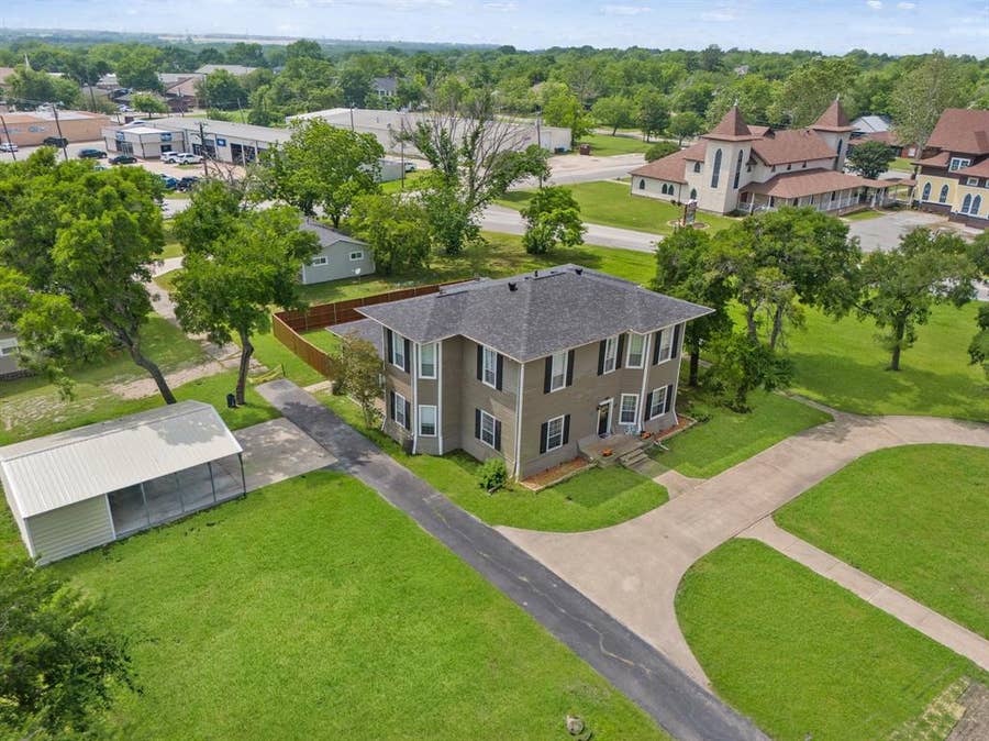 Property photo for 107 S Josephine Street, Royse City, TX