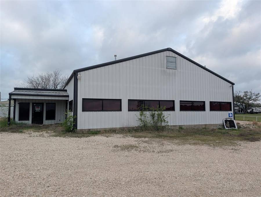 Property photo for 18243 N Highway 6, Valley Mills, TX