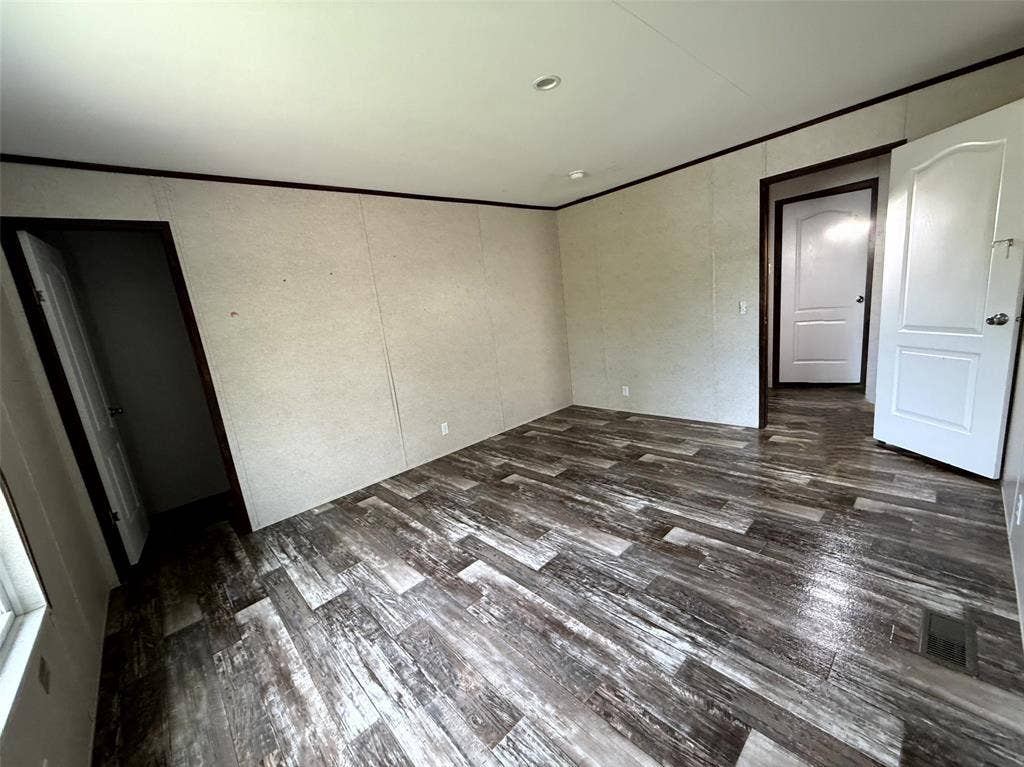 106 Summers Circle, Azle, TX 76020 106 Summers Circle, Azle, TX 76020
