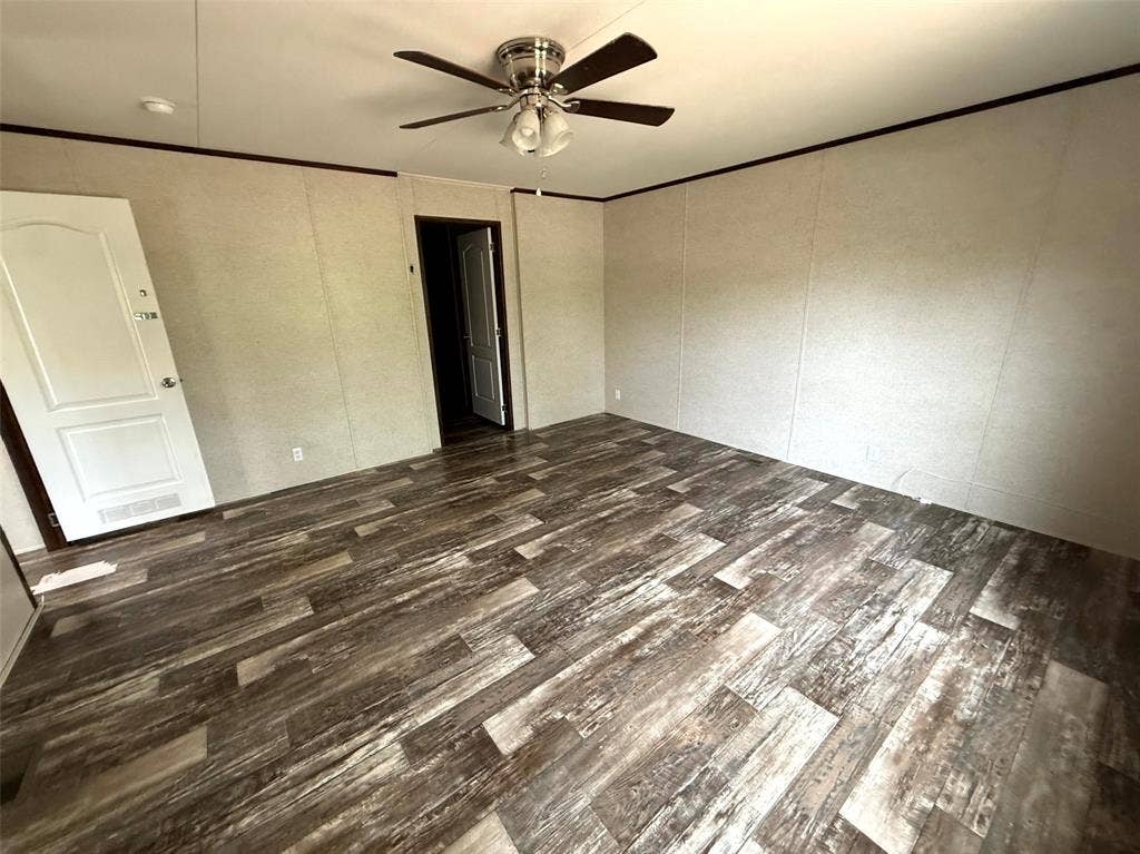 106 Summers Circle, Azle, TX 76020 106 Summers Circle, Azle, TX 76020