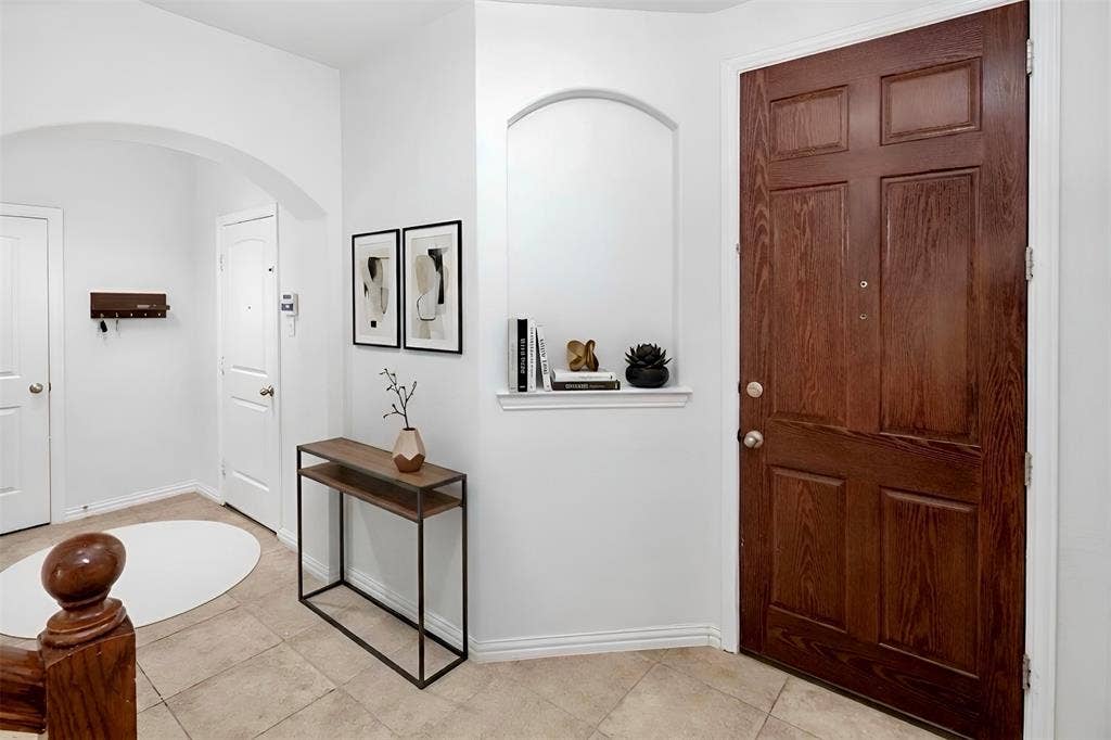 1619 Southwestern Drive, Allen, TX 75013 Entry Virtually Staged