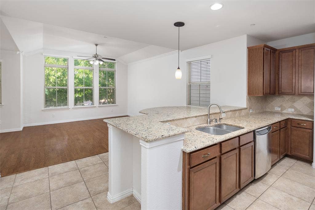 1619 Southwestern Drive, Allen, TX 75013 1619 Southwestern Drive, Allen, TX 75013