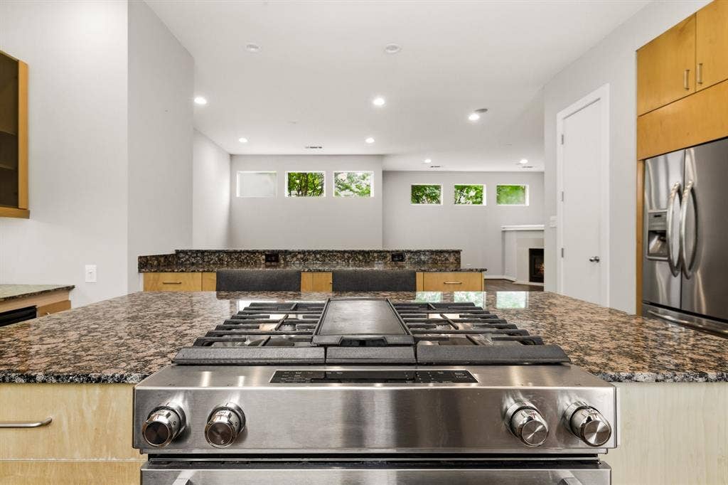 3925 Gilbert Avenue, #C, Dallas, TX 75219 3925 Gilbert Avenue, #C, Dallas, TX 75219