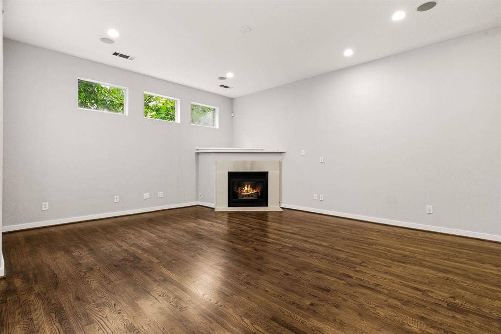 3925 Gilbert Avenue, #C, Dallas, TX 75219 3925 Gilbert Avenue, #C, Dallas, TX 75219