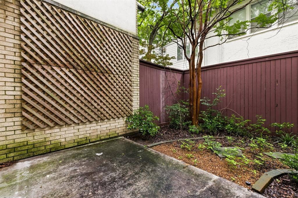 3925 Gilbert Avenue, #C, Dallas, TX 75219 3925 Gilbert Avenue, #C, Dallas, TX 75219