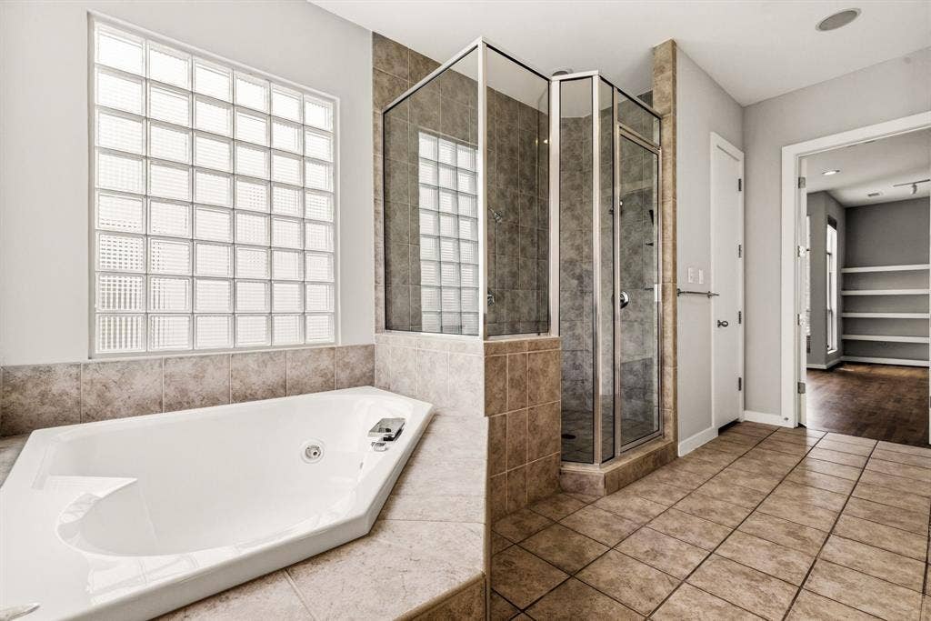 3925 Gilbert Avenue, #C, Dallas, TX 75219 3925 Gilbert Avenue, #C, Dallas, TX 75219