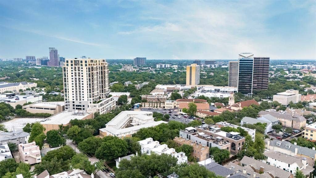 3925 Gilbert Avenue, #C, Dallas, TX 75219 3925 Gilbert Avenue, #C, Dallas, TX 75219