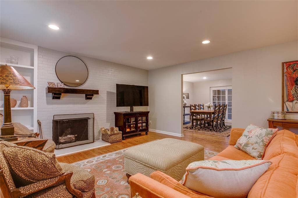 7777 Royal Lane, Dallas, TX 75230 7777 Royal Lane, Dallas, TX 75230