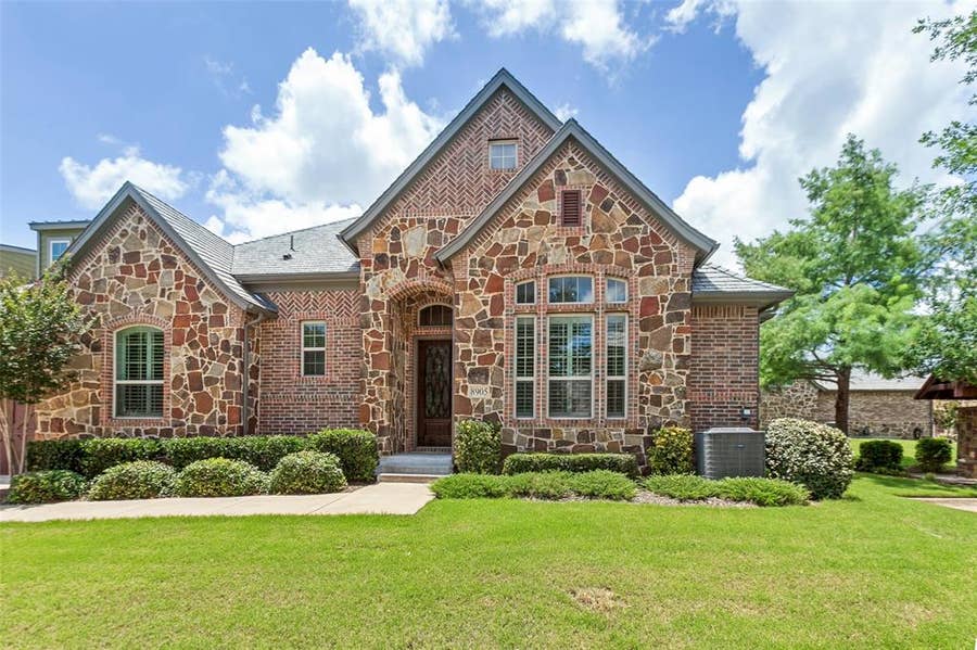 Property photo for 8905 Woodheath Circle, McKinney, TX
